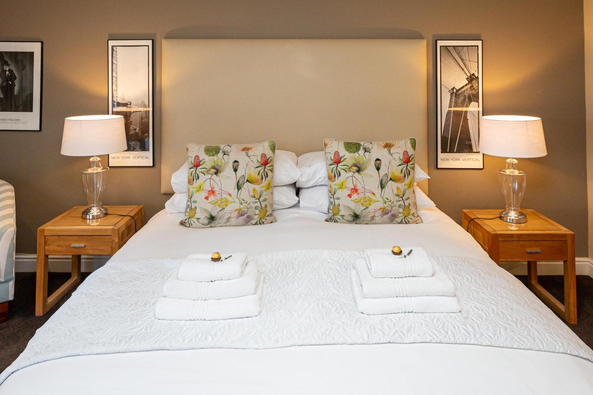 Pictures Guest House Boutique Hotel Oudtshoorn Eksteriør billede